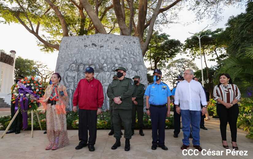 COMANDANTE